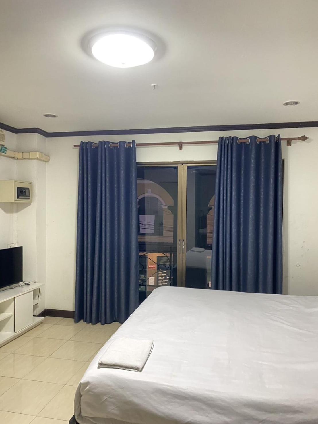 Budget Inn Pattaya Eksteriør billede