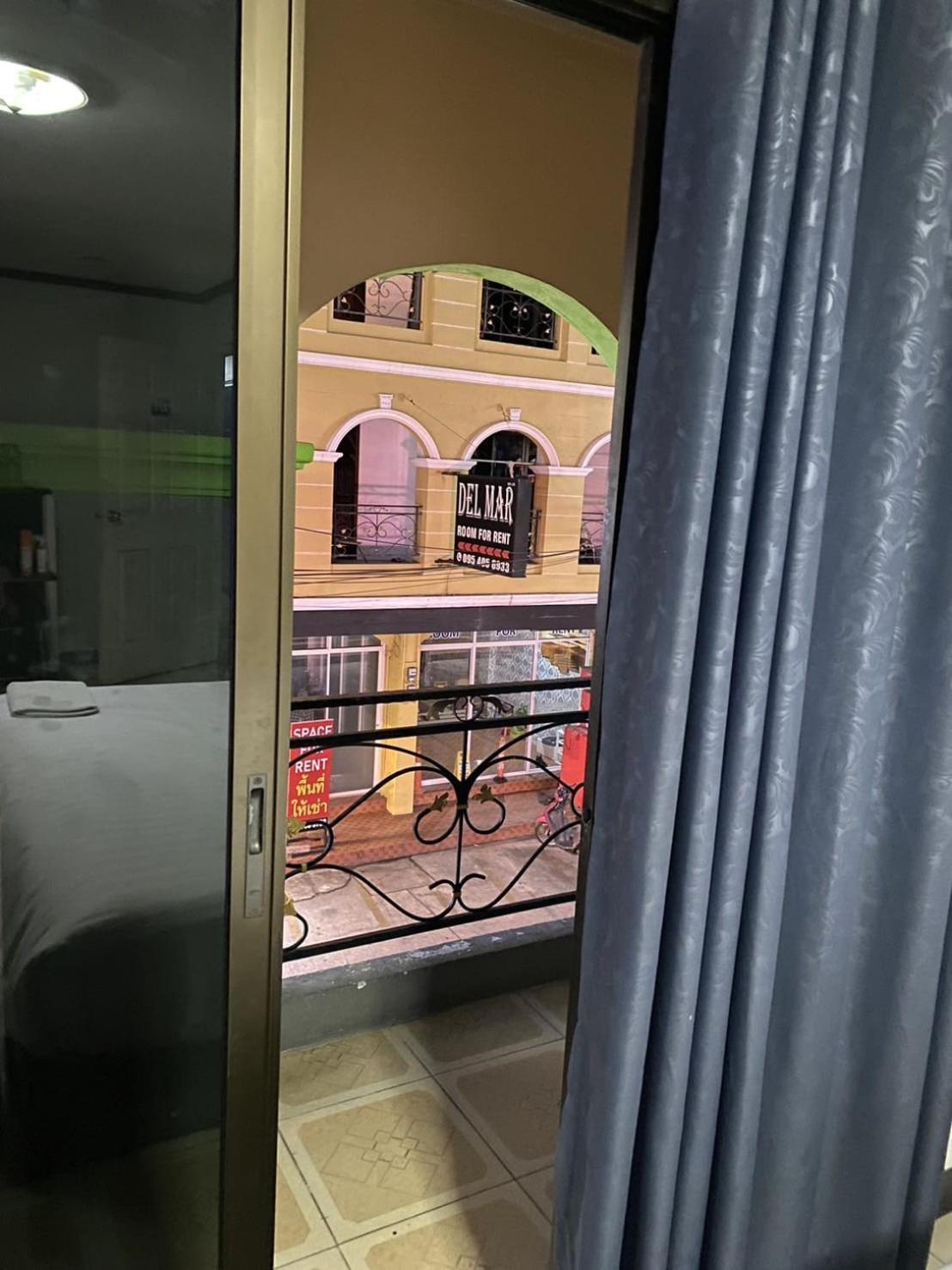 Budget Inn Pattaya Eksteriør billede